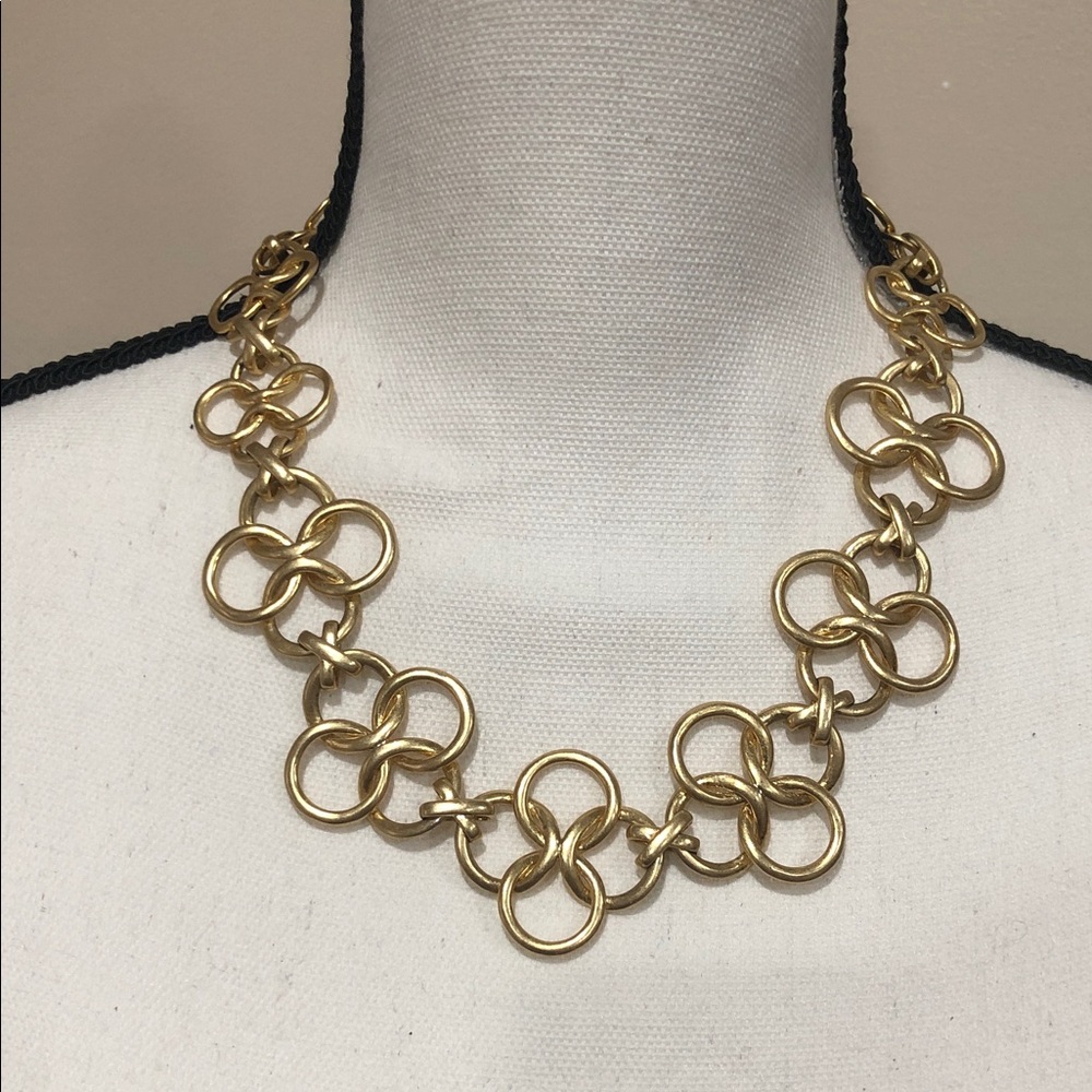Stella & Dot Crosby Gold Loop Necklace